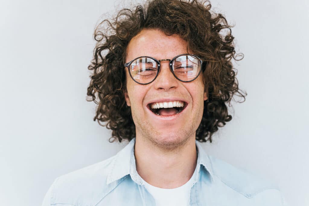 Cosmetic Dentistry vs. Orthodontics: How They Work Together for a Smile Makeover
