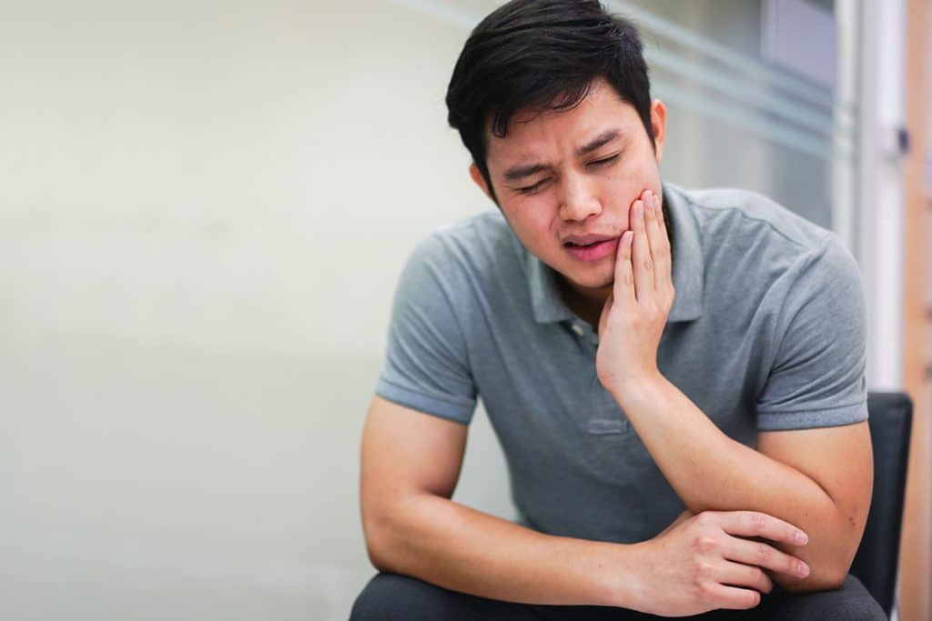 TMJ Disorder vs. Regular Jaw Pain: How to Tell the Difference